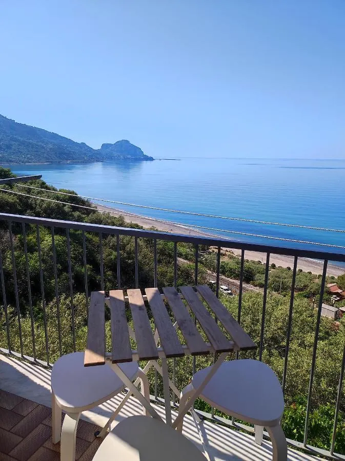 Hébergement de vacances Villa Sea Sound House à Sant'Ambrogio  Italie